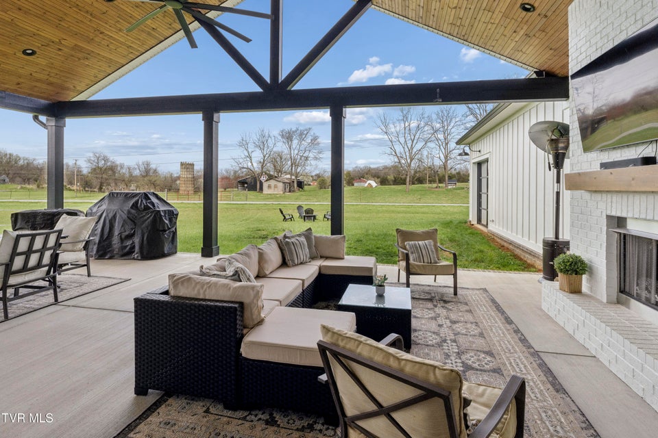 Photo #85: 133 Wake Robin Lane