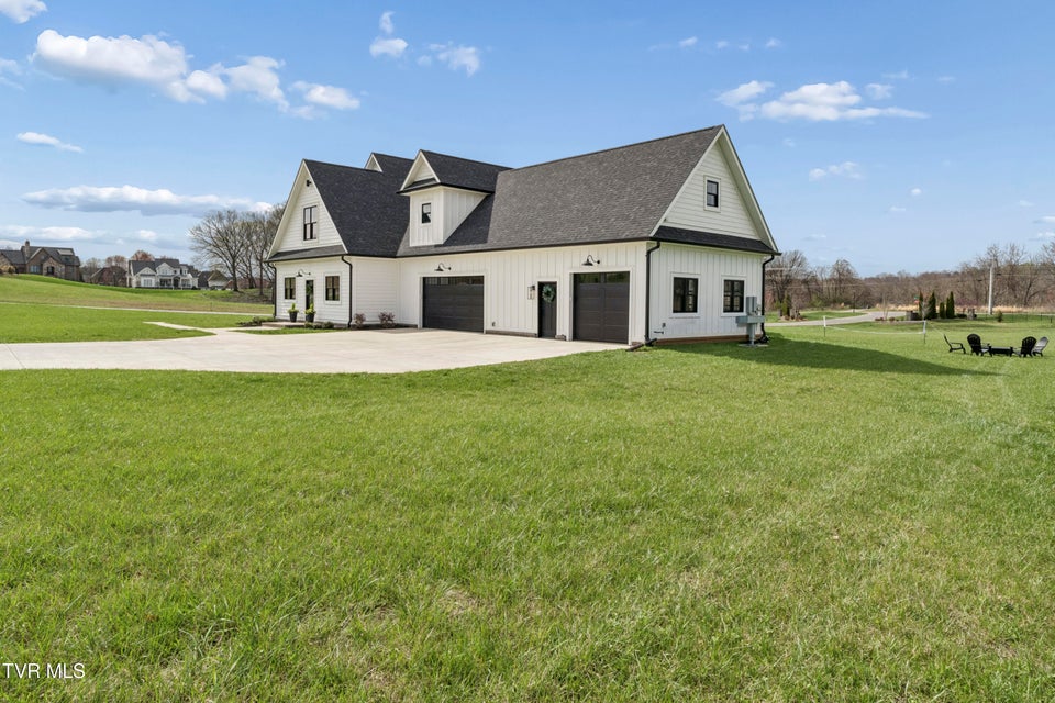 Photo #92: 133 Wake Robin Lane