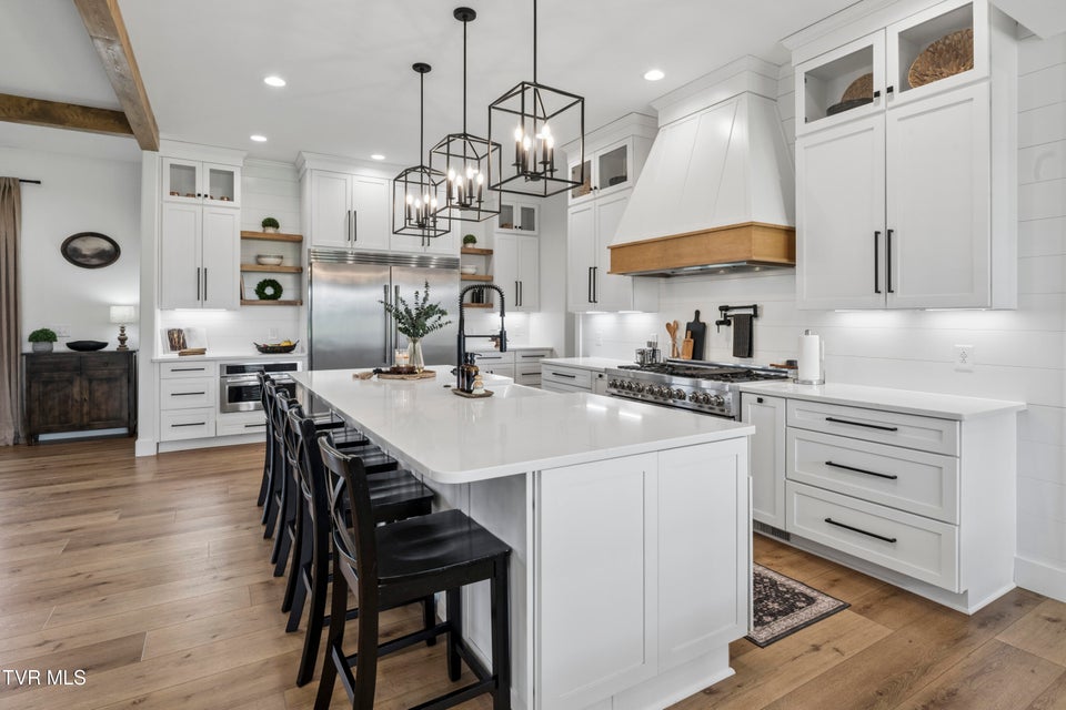 Photo #11: 133 Wake Robin Lane