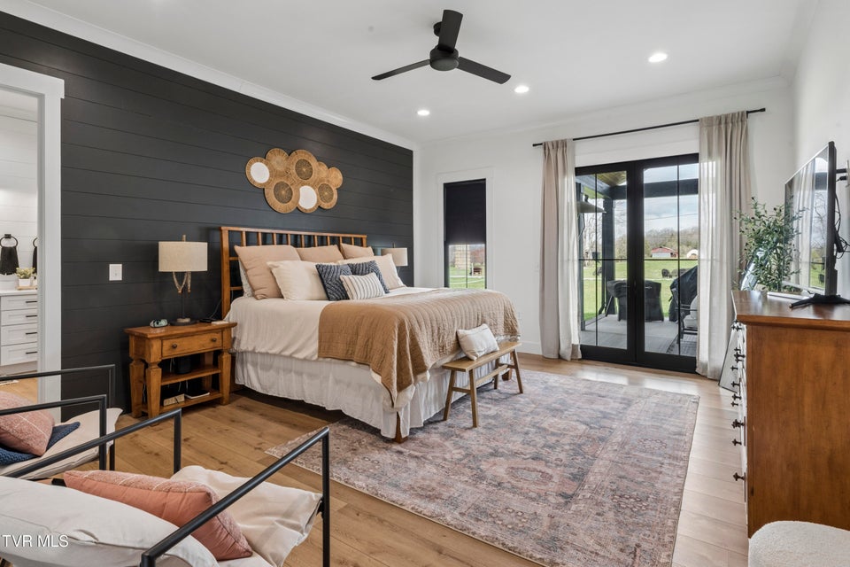 Photo #36: 133 Wake Robin Lane