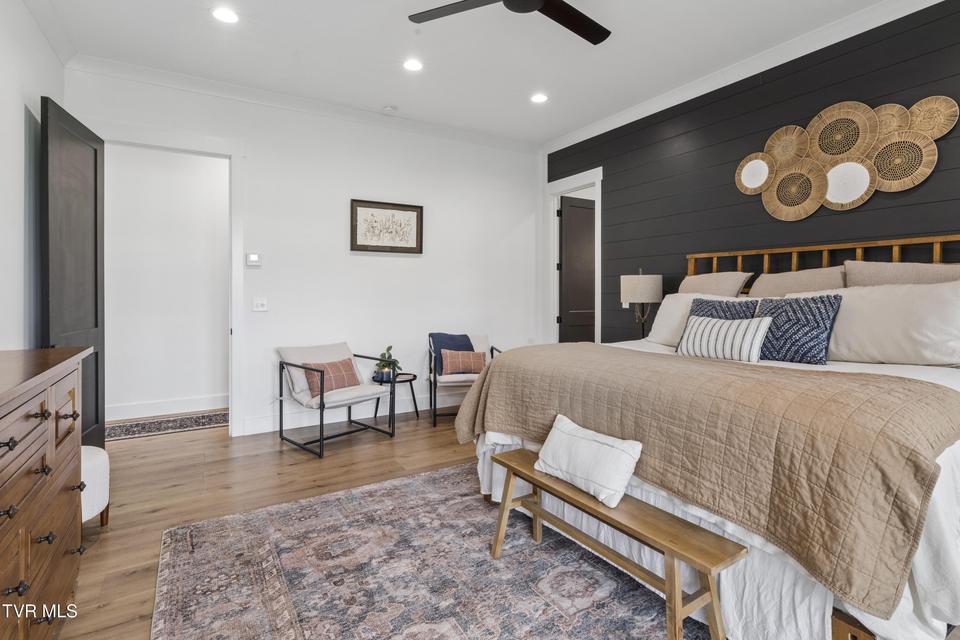 Photo #37: 133 Wake Robin Lane