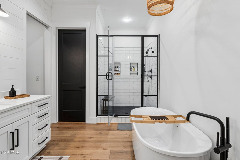 Photo #39: 133 Wake Robin Lane