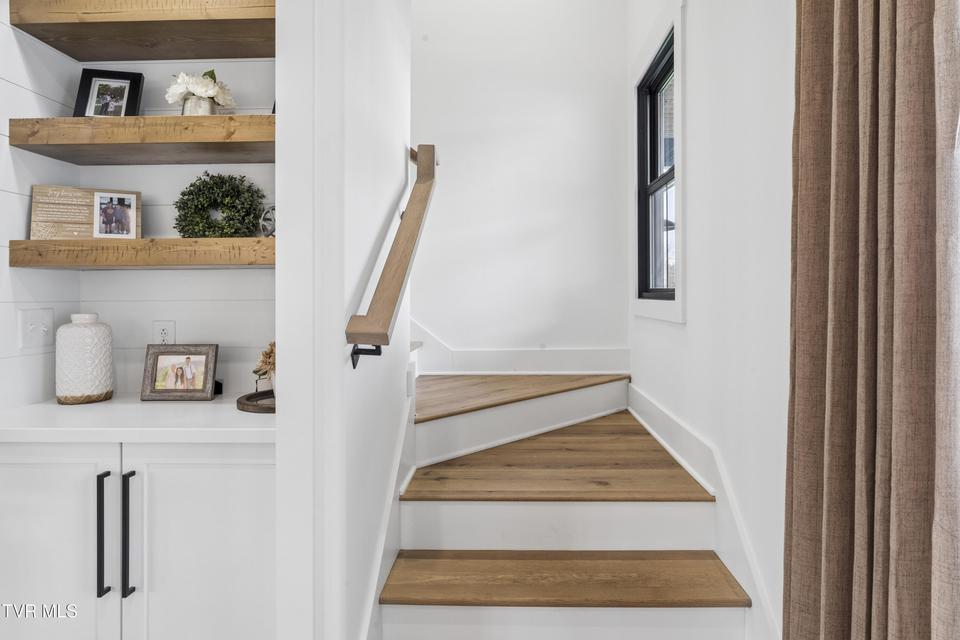 Photo #46: 133 Wake Robin Lane