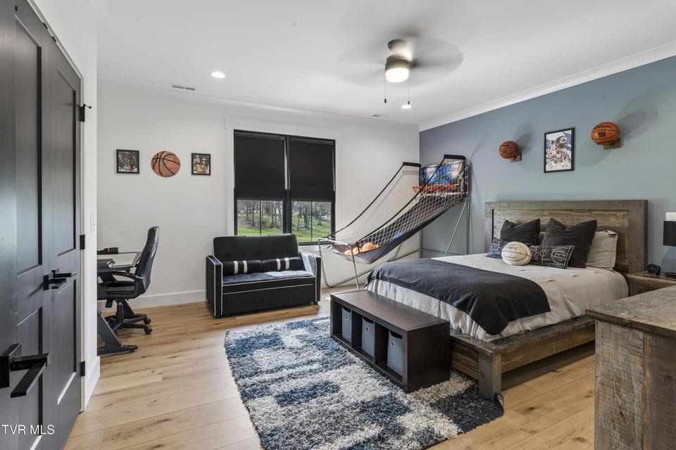 Photo #48: 133 Wake Robin Lane