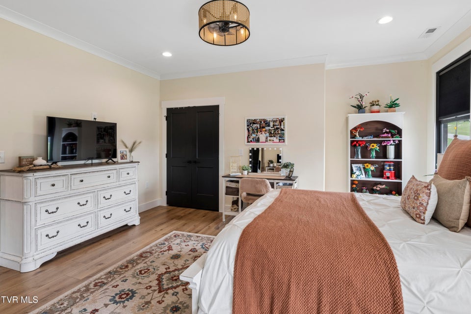 Photo #56: 133 Wake Robin Lane