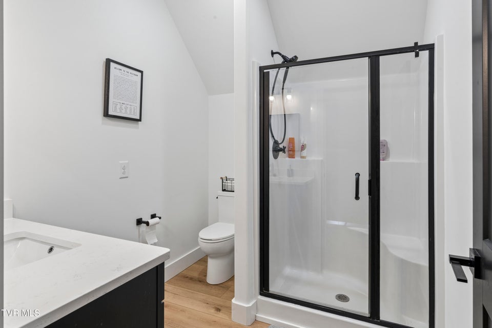 Photo #57: 133 Wake Robin Lane