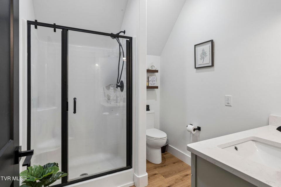 Photo #59: 133 Wake Robin Lane