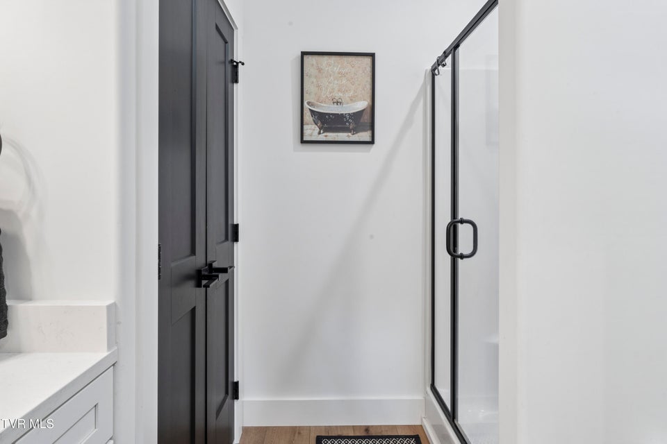 Photo #76: 133 Wake Robin Lane