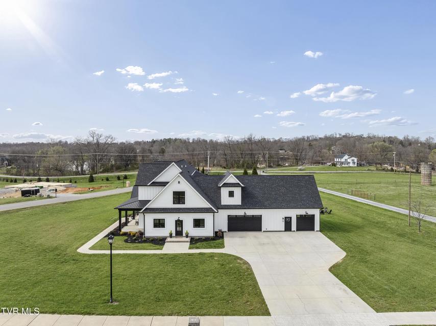 Photo #98: 133 Wake Robin Lane