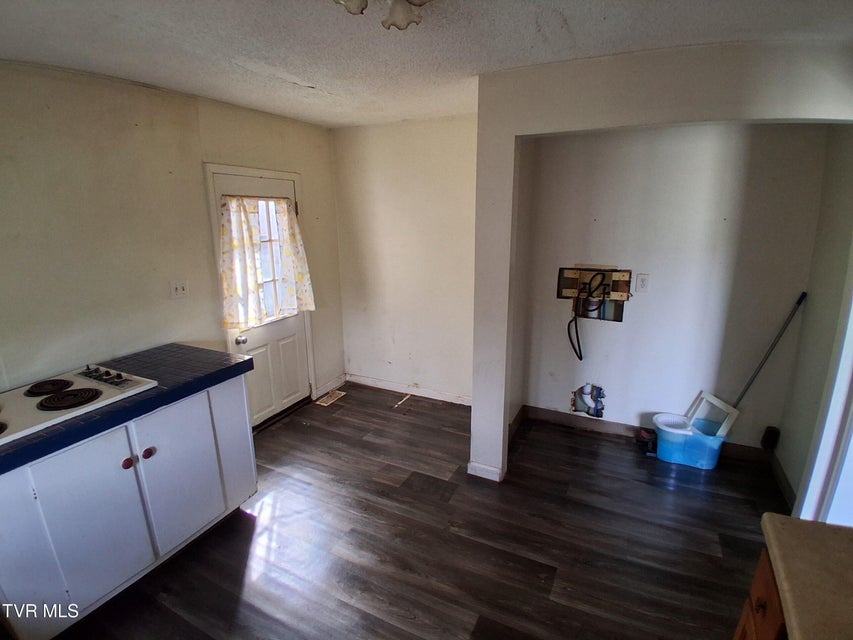 Photo #3: 171 Hob Knob Drive