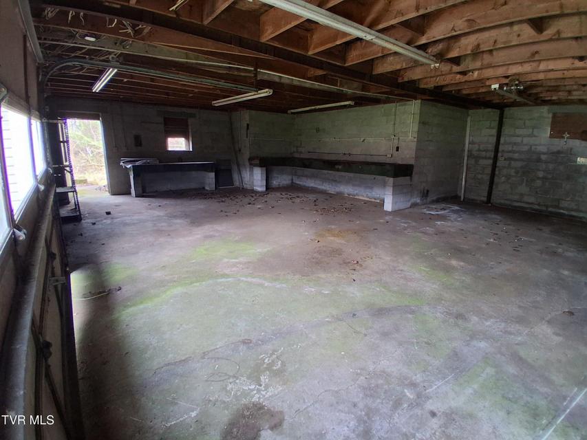 Photo #17: 171 Hob Knob Drive