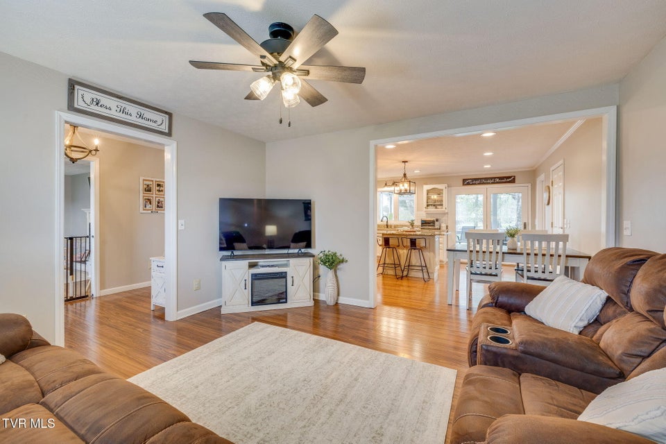 Photo #8: 112 Isaac Lincoln Place