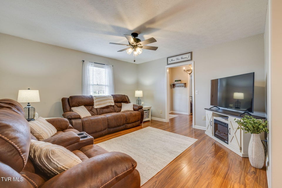 Photo #9: 112 Isaac Lincoln Place