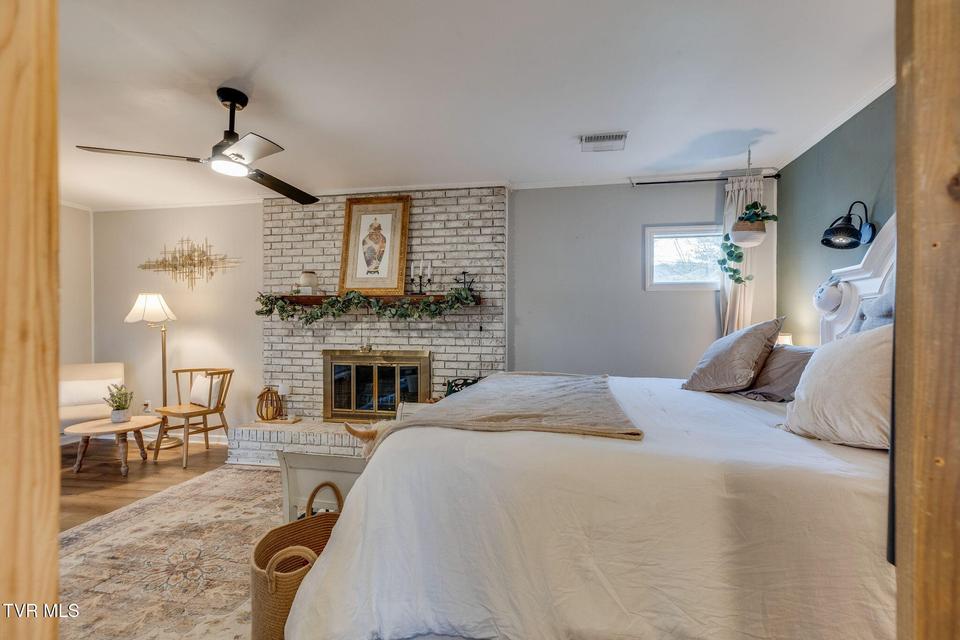 Photo #13: 2104 Miller Lane