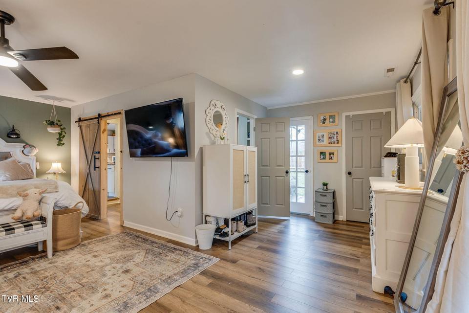 Photo #15: 2104 Miller Lane