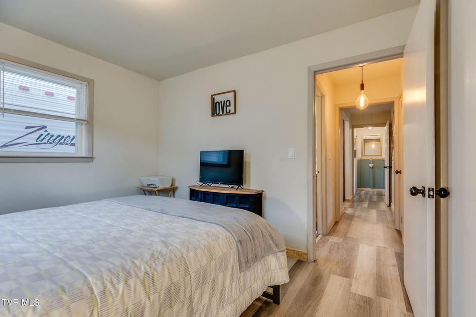 Photo #23: 2104 Miller Lane