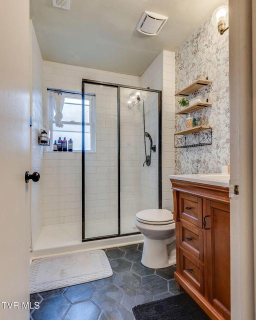 Photo #25: 2104 Miller Lane