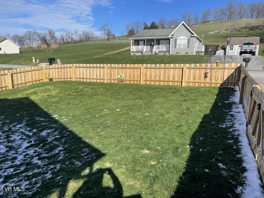 Photo #32: 18408 Fortunes Way