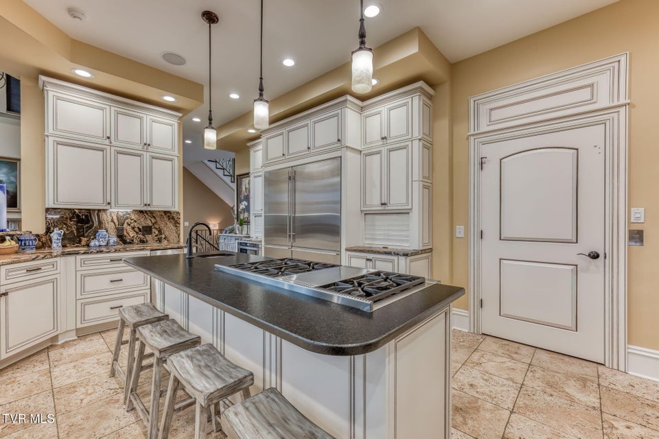 Photo #35: 1128 Mountain Vista Pvt Drive