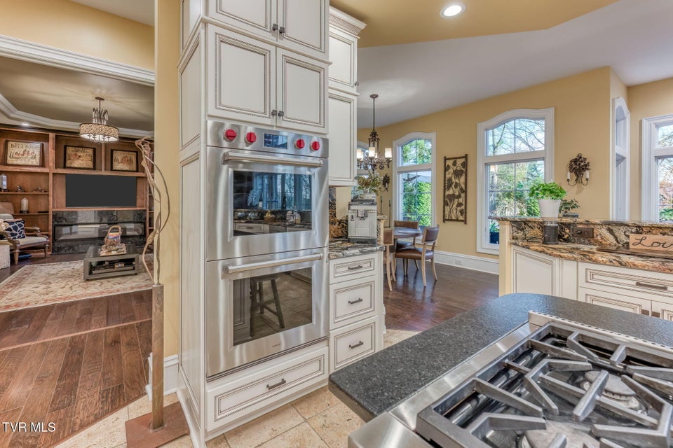 Photo #37: 1128 Mountain Vista Pvt Drive