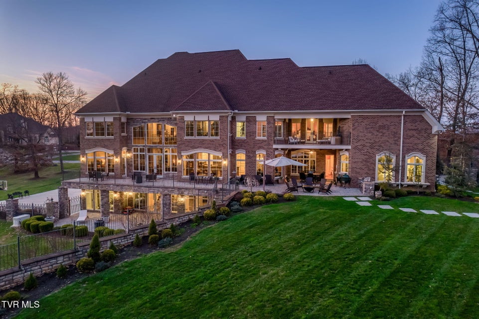 Photo #4: 1128 Mountain Vista Pvt Drive