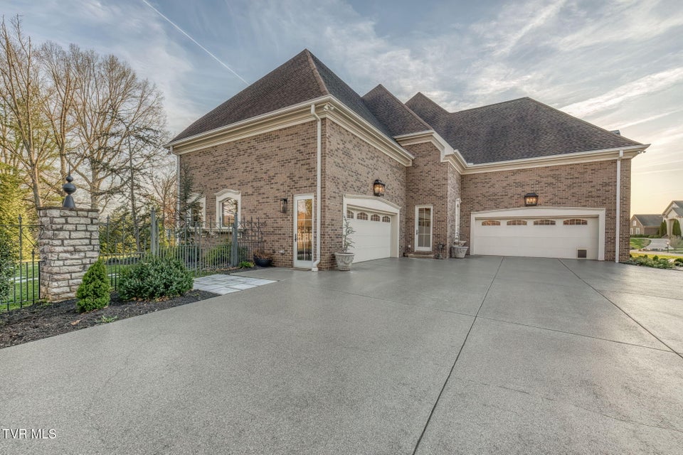 Photo #5: 1128 Mountain Vista Pvt Drive