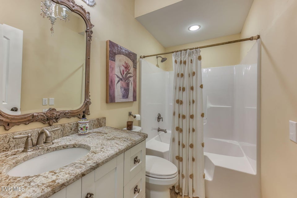 Photo #81: 1128 Mountain Vista Pvt Drive