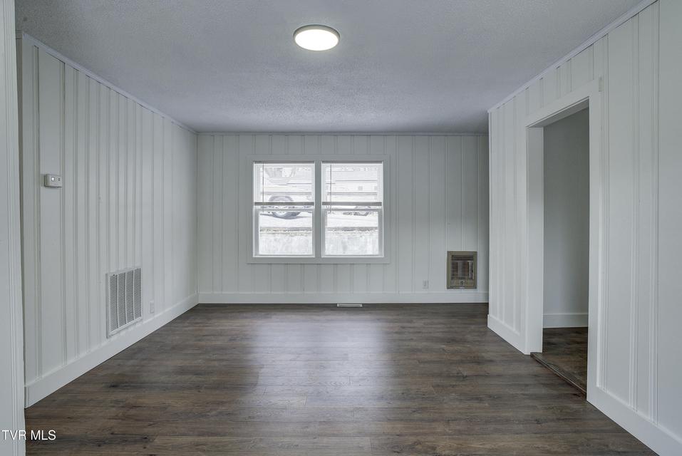 Photo #5: 2969 Ashley Street