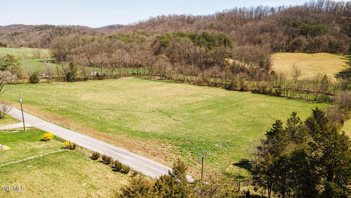 Photo #16: 350 Vfw Road