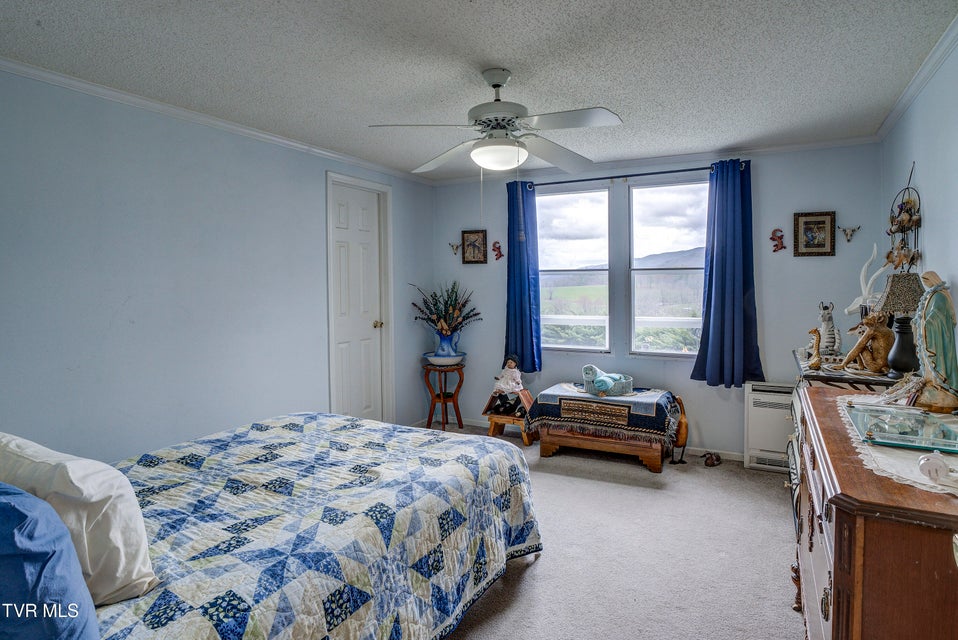 Photo #36: 958 Avery Branch Road