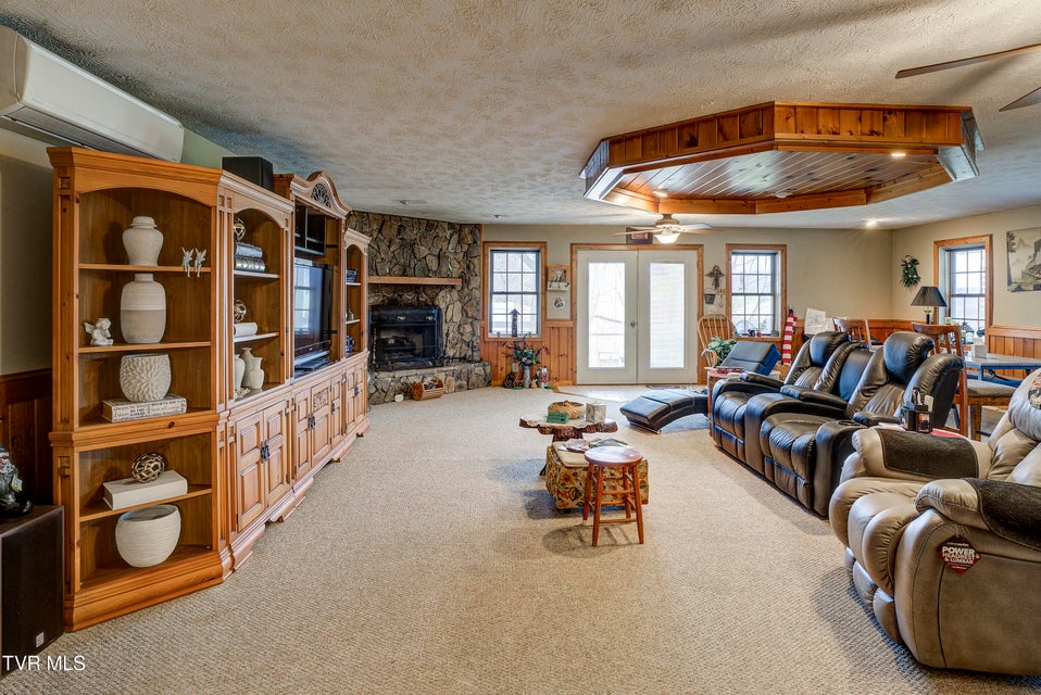 Photo #41: 958 Avery Branch Road