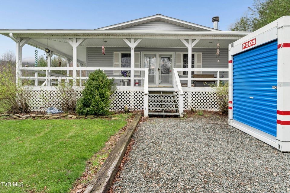 Photo #2: 958 Avery Branch Road