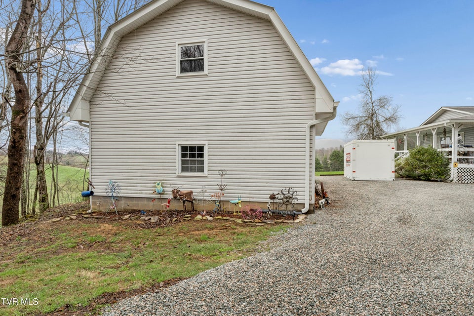 Photo #9: 958 Avery Branch Road