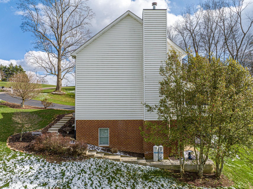 Photo #4: 20220 Colony Lane