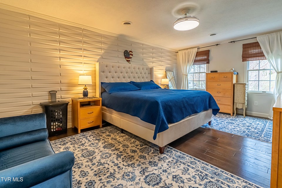 Photo #26: 20220 Colony Lane