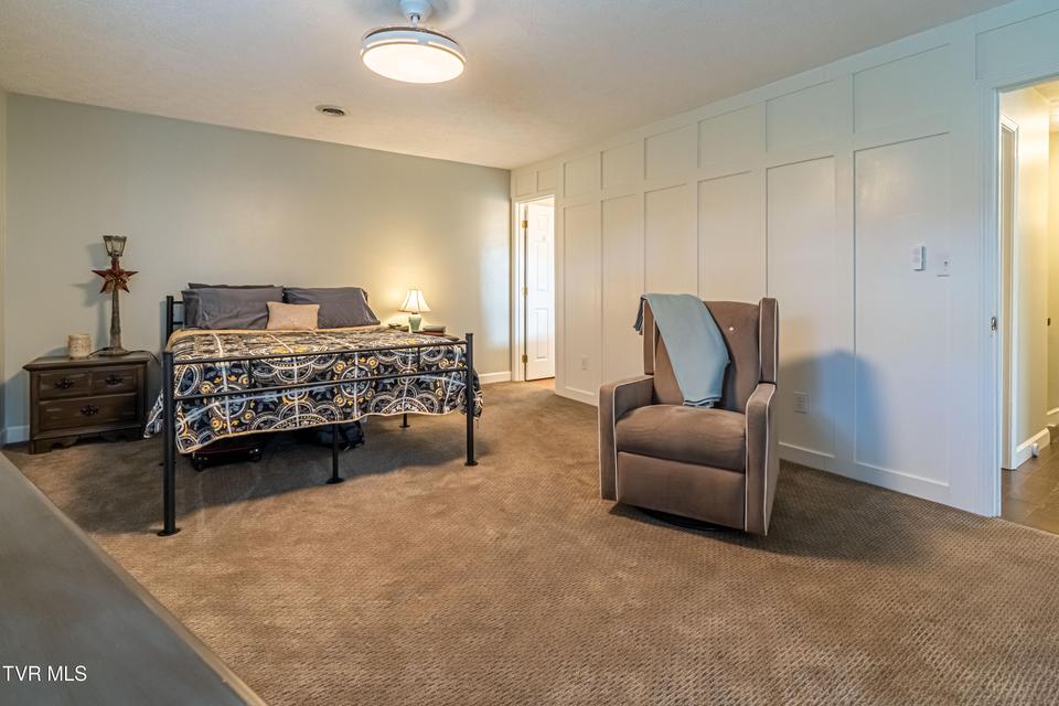 Photo #47: 20220 Colony Lane