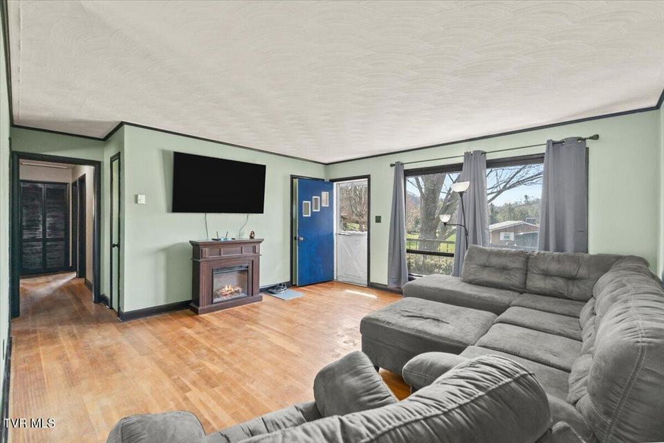 Photo #8: 208 Lynfield Road