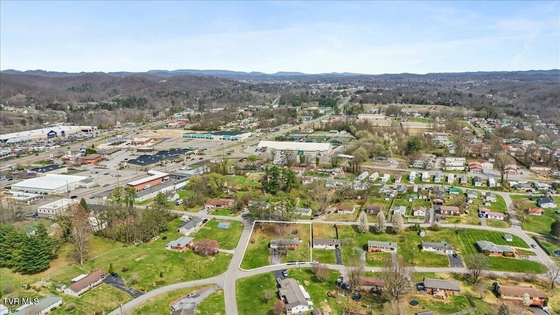 Photo #25: 208 Lynfield Road