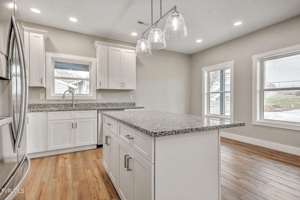 Photo #3: 1805 Rock Springs Road