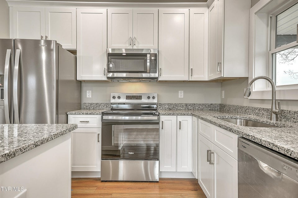 Photo #4: 1805 Rock Springs Road