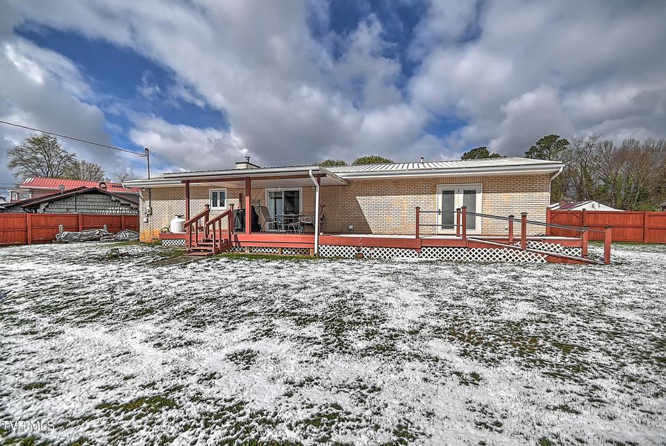 Photo #45: 406 Circle Heights Drive