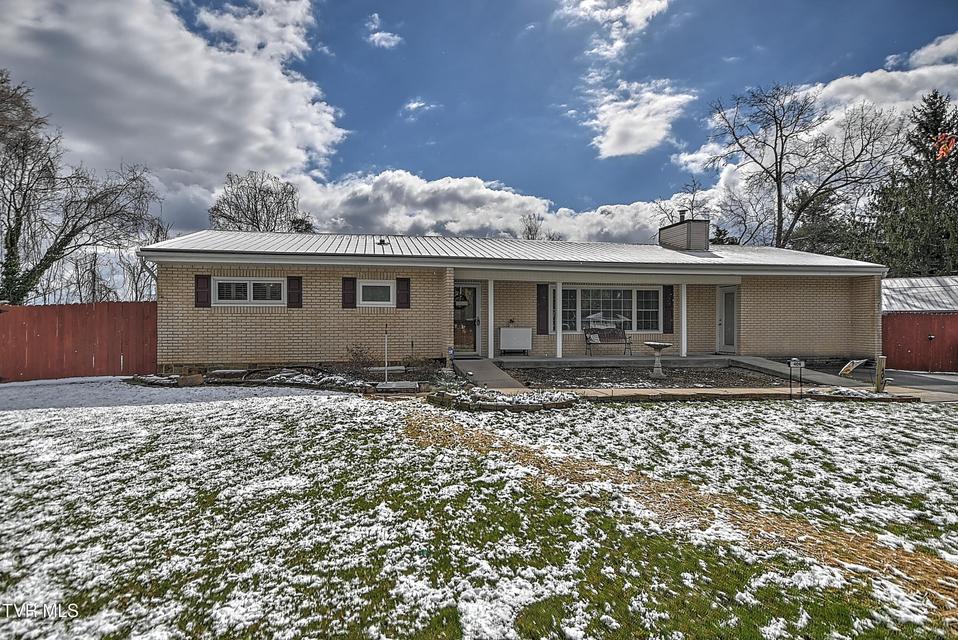 Photo #50: 406 Circle Heights Drive