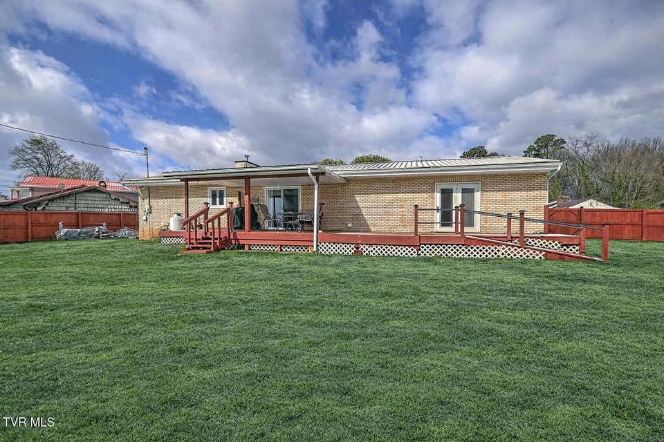 Photo #56: 406 Circle Heights Drive