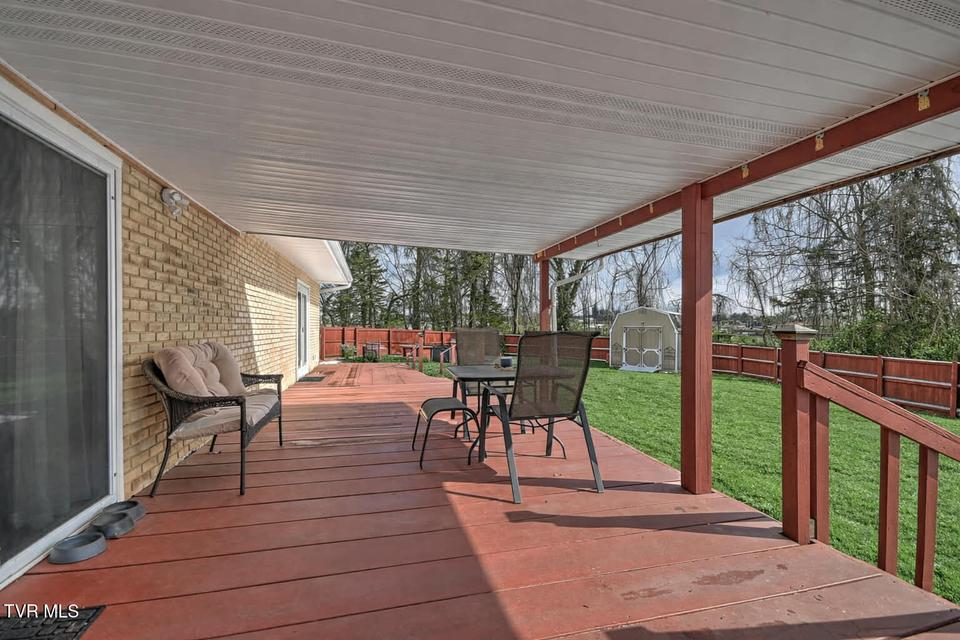 Photo #51: 406 Circle Heights Drive