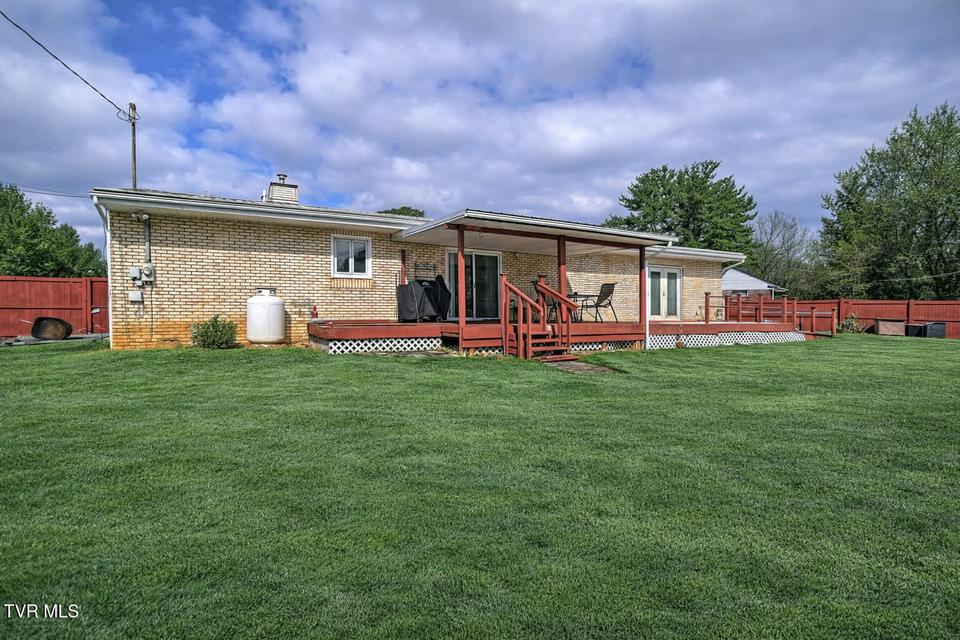 Photo #57: 406 Circle Heights Drive