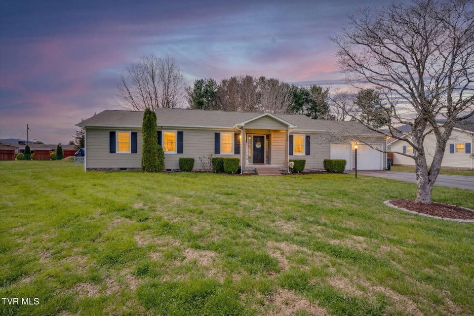 Photo #2: 112 Isaac Lincoln Place