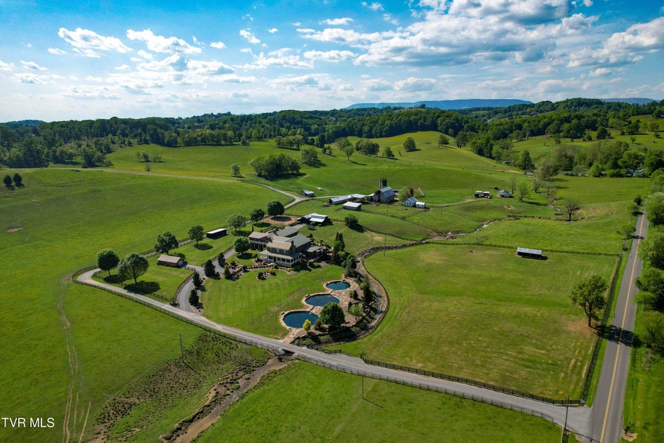 Photo #7: 24479 Reflection Lane