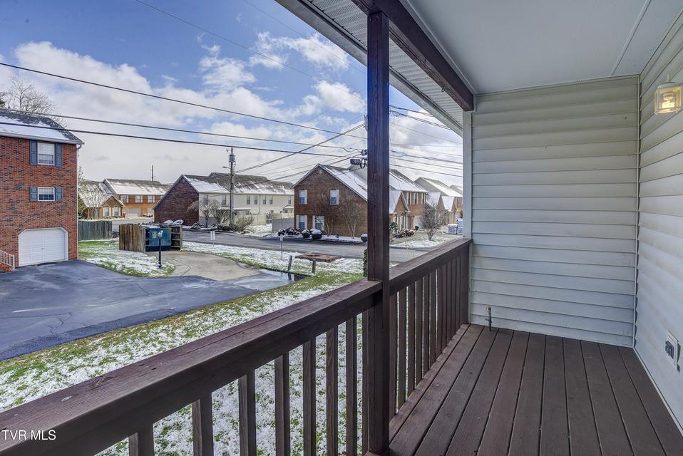 Photo #32: 204 Mountain View Road