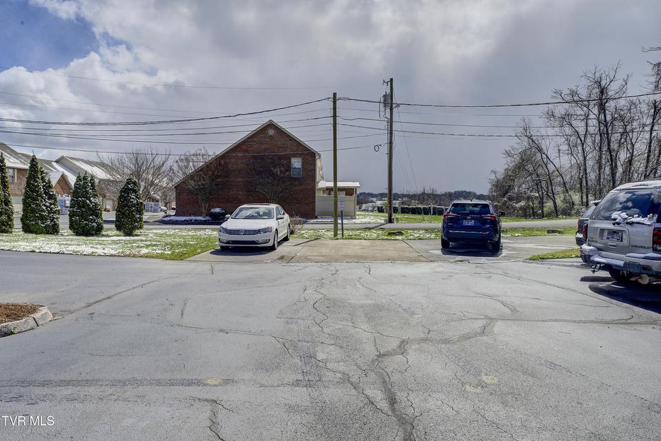 Photo #38: 204 Mountain View Road