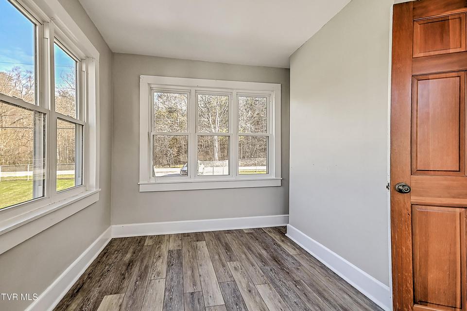 Photo #13: 4855 Bloomingdale Road